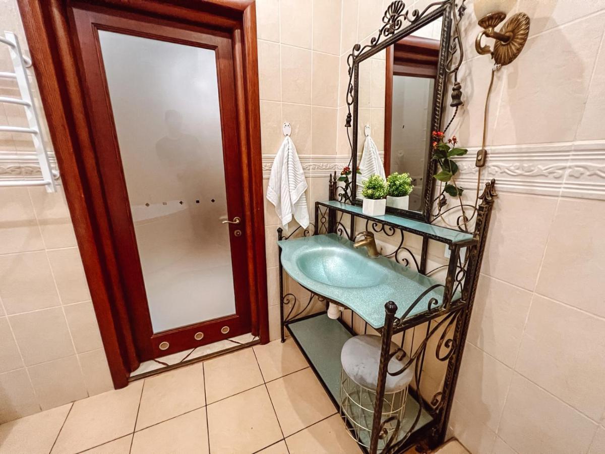 Apartment On Fedorova Kiev Eksteriør billede